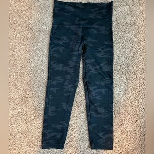 SpanxCamouflage Leggings